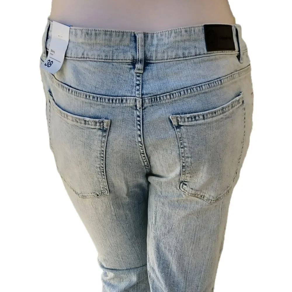 541827....Original Use Skinny Jeans Size 38, 31